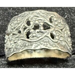 Sterling Silver Vintage Ornate Swirl Ring Size 10 Marked DT 925 Wide Band
